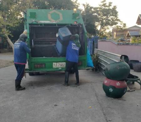 วันที่ 20 กุมภาพันธ์ 2569 เวลา 07.00 น. งานกำจัดขยะมูลฝอยและสิ่งปฏิกูล สำนักปลัดเทศบาล ออกบริการเก็บขยะมูลฝอยให้แก่ประชาชนตำบลบ้านนาแก้ว หมู่ที่ 1 หมู่ที่ 2 และหมู่ที่ 3